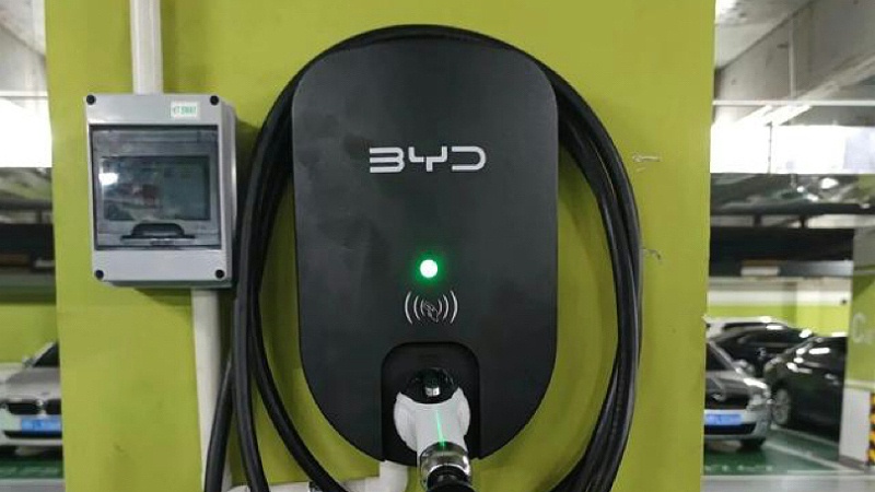 阻燃PCABS合金做的充電樁外殼